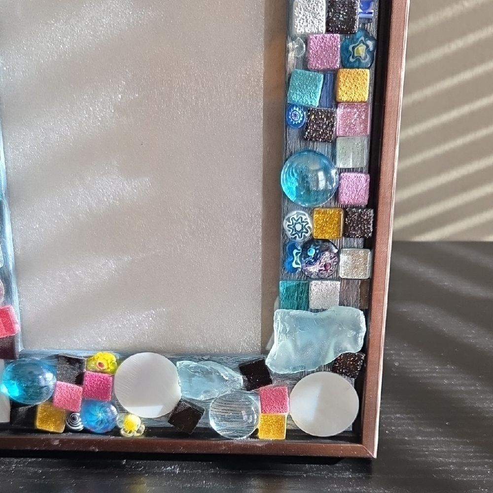 Colorful Mosaic Photo Frame - Picture 5 of 8